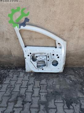 Dacia Duster Sol Ön Kapı çıkma parça