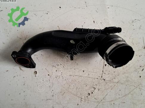 Dacia Duster Turbo Hortumu 8200921878 çıkma parça