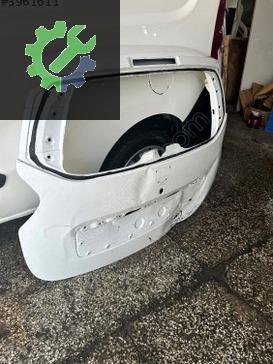 Dacia Lodgy Bagaj Kapağı çıkma parça