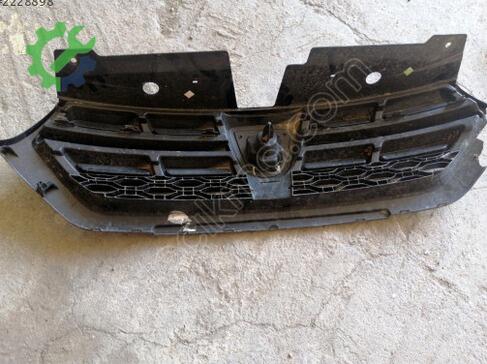 Dacia Lodgy Ön Panjur çıkma parça