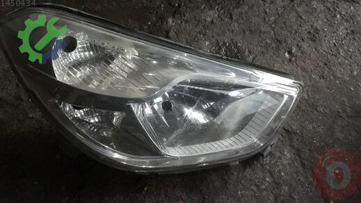 Dacia Lodgy Sağ Ön Far çıkma parça