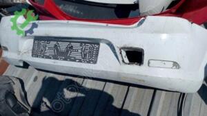 Çıkma Arka Tampon — Dacia Logan