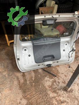 Dacia Logan Bagaj Kapağı çıkma parça