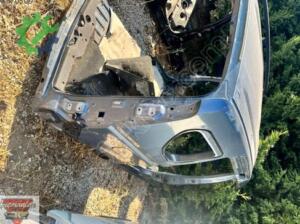 Dacia Logan Orijinal Çıkma Sağ Arka Çamurluk