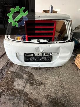 Dacia Logan Bagaj Kapağı çıkma parça