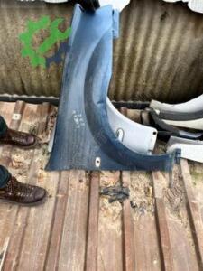 Çıkma Orijinal Sağ Ön Çamurluk Dacia Logan