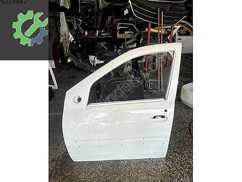 Dacia Logan Sağ Ön Kapı çıkma parça