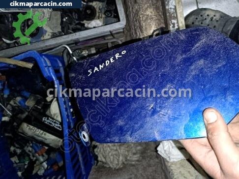 Dacia Sandero Depo Kapağı çıkma parça