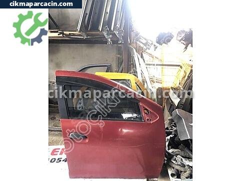 Dacia Sandero Sağ Ön Kapı çıkma parça