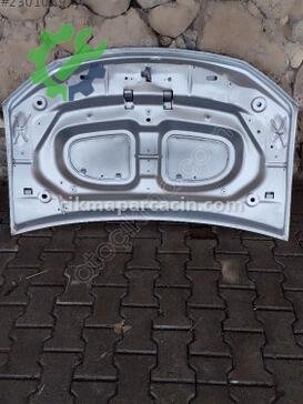 Dacia Sandero Kaput çıkma parça