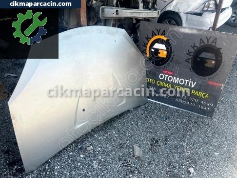 Dacia Sandero Kaput çıkma parça