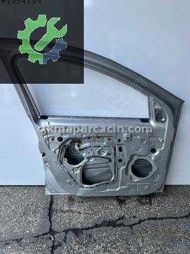 Dacia Sandero Sağ Ön Kapı çıkma parça