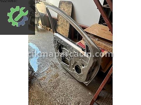 Dacia Sandero Sol Ön Kapı çıkma parça