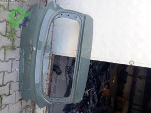 Dacia Sandero Stepway arka bagaj kapağı 2019 2024 arası
