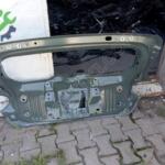 Dacia Sandero Stepway arka bagaj kapağı 2019 2024 arası