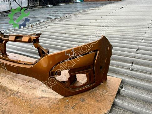Dacia Sandero Ön Tampon 620103738Y çıkma parça