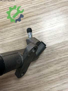 Mazda E-2200 Debriyaj Alt Merkezi S093-41-920 çıkma parça