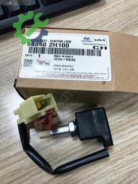 Hyundai i30 Debriyaj Alt Merkezi 93840-2H100 çıkma parça