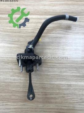 Hyundai i20 Debriyaj Üst Merkezi 41610-C8100 çıkma parça