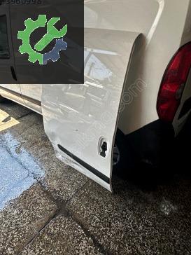 Fiat Doblo Sağ Sürgülü Kapı çıkma parça