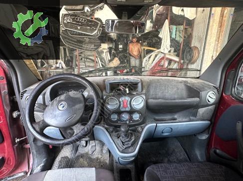 Fiat Doblo Göğüslük çıkma parça