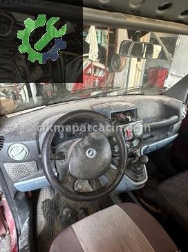 Fiat Doblo Göğüslük çıkma parça