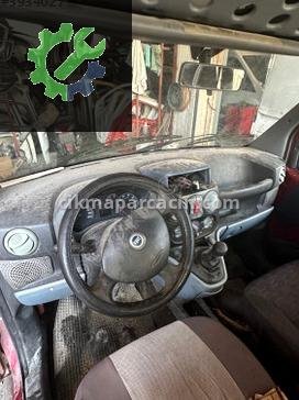 Fiat Doblo Göğüslük çıkma parça