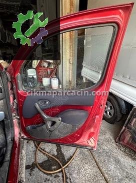 Fiat Doblo Sağ Ön Kapı çıkma parça