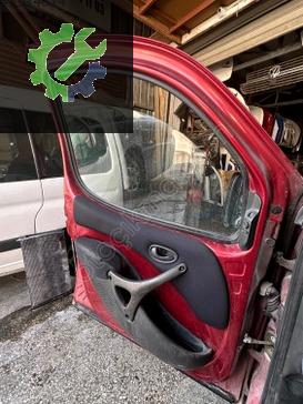 Fiat Doblo Sol Ön Kapı çıkma parça