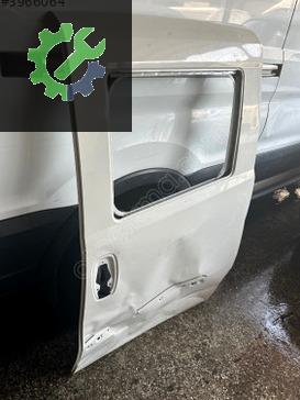 Fiat Doblo Sol Sürgülü Kapı çıkma parça