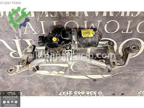 Renault Clio Silecek Motoru çıkma parça