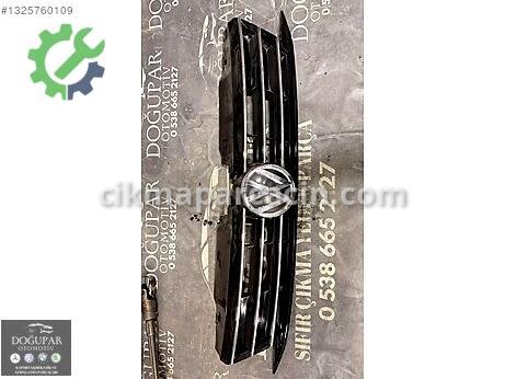 Volkswagen Jetta Ön Panjur çıkma parça