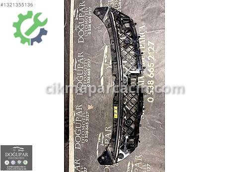 Mercedes-Benz A Ön Panjur çıkma parça