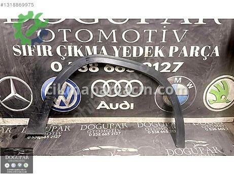Mercedes-Benz GLB Sağ Ön Çamurluk çıkma parça