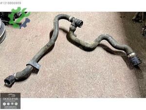 Mercedes-Benz C (W206) Orijinal Çıkma Radyatör A2065013300