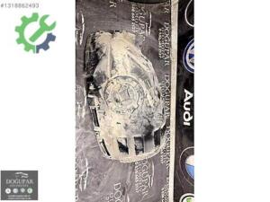 Çıkma Orijinal Davlumbaz Mercedes-Benz CLA A1186908200