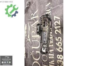 Mercedes-Benz C (W204) Sağ Arka Kapı A2047601634 Çıkma