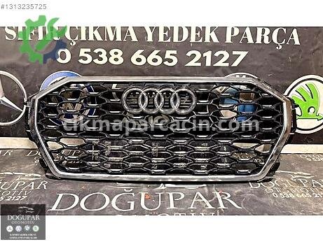 Audi Q3 Ön Panjur çıkma parça