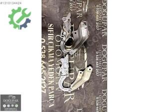Çıkma Orijinal Kaput Menteşesi Mercedes-Benz C (W206) A2068803901
