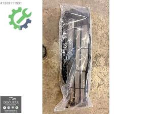 BMW 5 Serisi (G30) Sis Farı Çerçevesi 51117385261 Çıkma