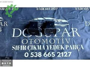 Volkswagen Jetta 2005-2010 Orijinal Sıfır Panjur 1K0819703B