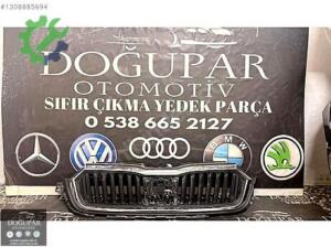 Çıkma Orijinal Ön Panjur Skoda Octavia 5E3853651