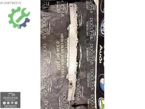 Çıkma Orijinal Ön Tampon Demiri Mercedes-Benz C (W205) A2056202034