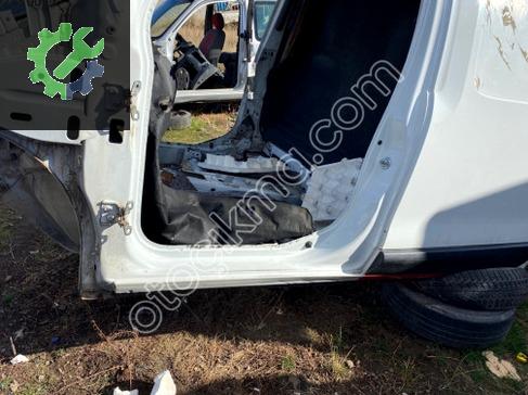 Dacia Dokker Sol Kapı çıkma parça