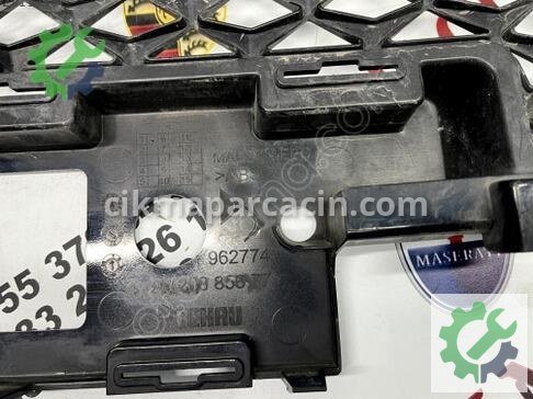 DS Automobiles DS7 Ön Panjur 9820885677 çıkma parça