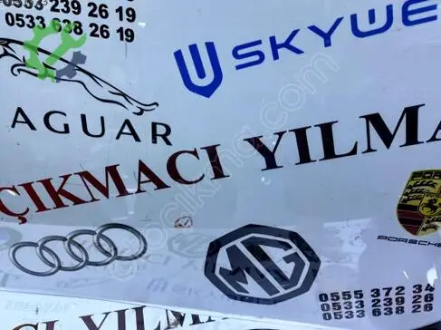DS Automobiles DS4 Ön Cam çıkma parça