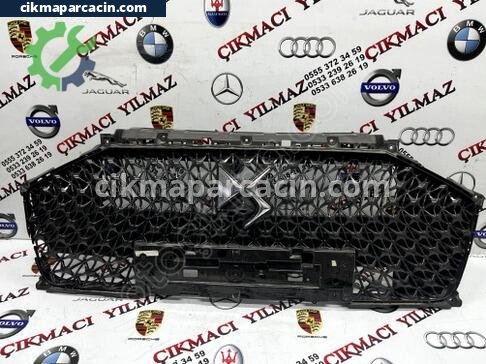 DS Automobiles DS7 Ön Panjur çıkma parça