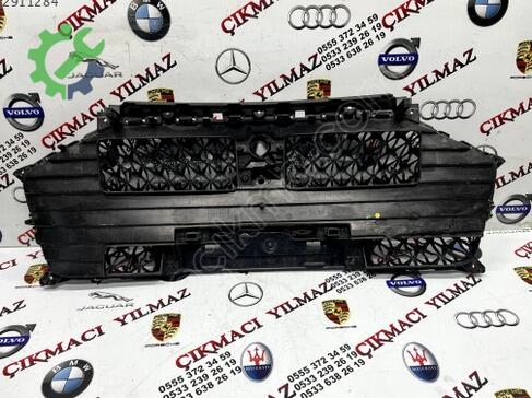 DS Automobiles DS 7 Ön Panjur 9831208777 çıkma parça