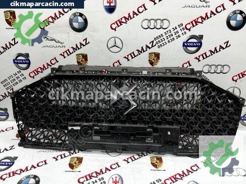 DS Automobiles DS7 Ön Panjur çıkma parça