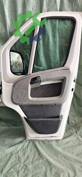 Fiat Ducato Sağ Ön Kapı çıkma parça